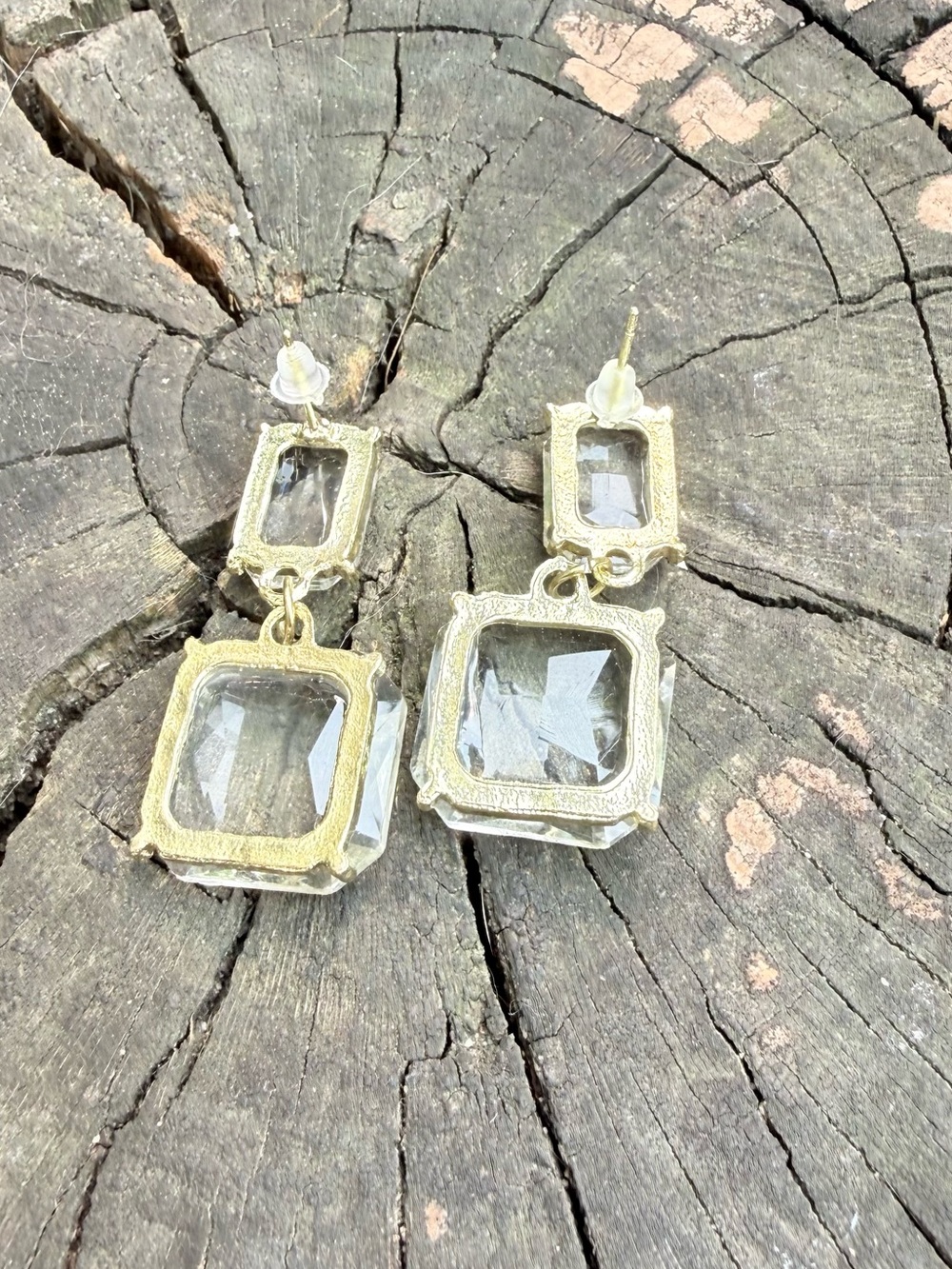 🧊 Gold-Tone Clear Crystal Ice Cube Drop Earrings - Women Jewelry - Picture 6 of 9